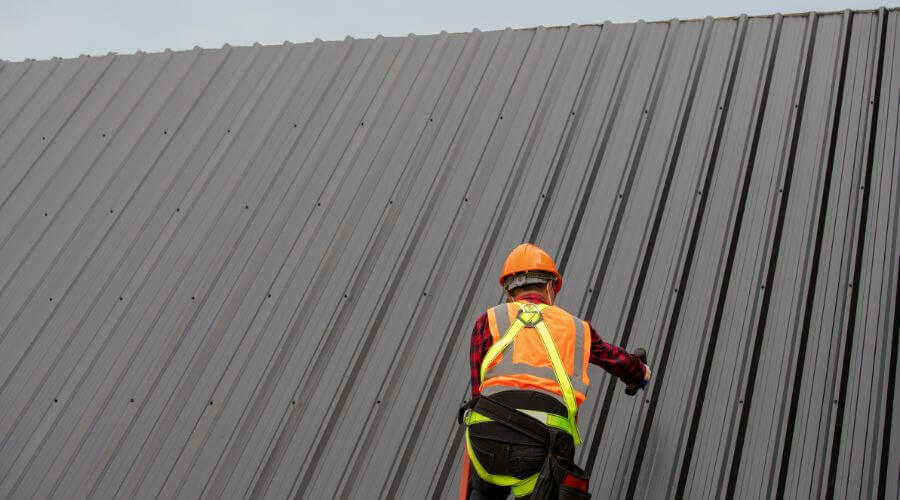 Professional gutter cleaning in Millis, MA